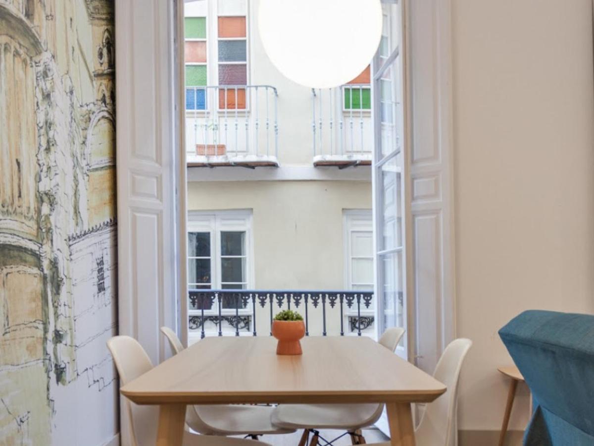 Del Parque Flats Santos Exclusive Apartment Malaga Bagian luar foto